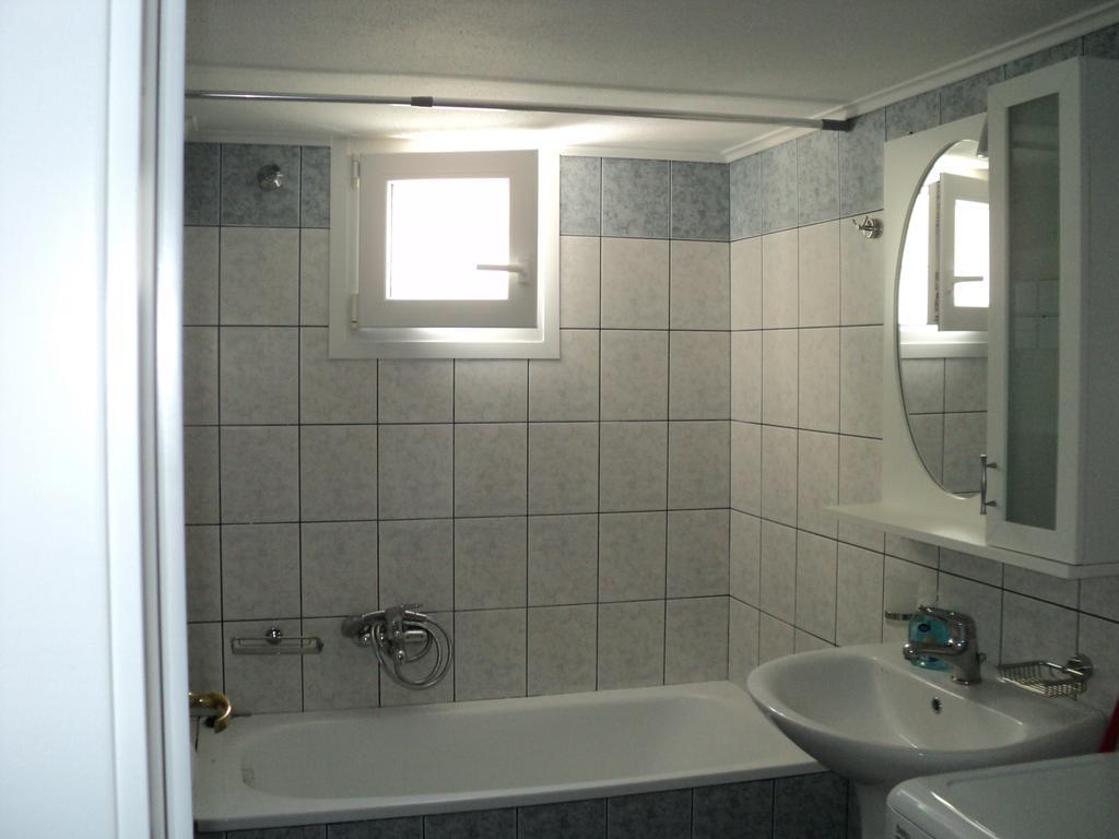 Serenada Apartment Nea Iraklitsa Eksteriør bilde